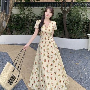 连衣裙 夏季 大码 碎花连衣裙温柔风时尚 气质甜美遮肚子高级显瘦法式