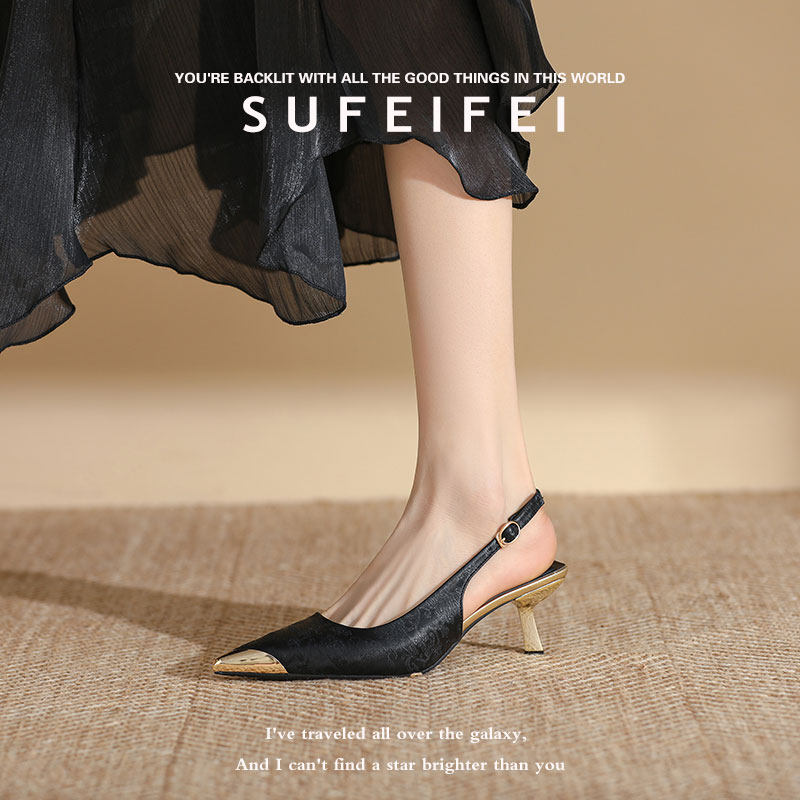 苏妃妃黑色绝美铁头高跟鞋女夏季法式小众设计感尖头细跟包头凉鞋