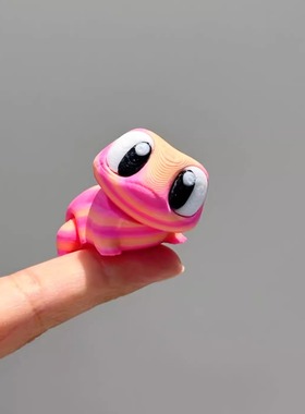 可爱守宫蛙桌面摆件关节可动青蛙玩偶客厅装饰品创意车载工位摆件