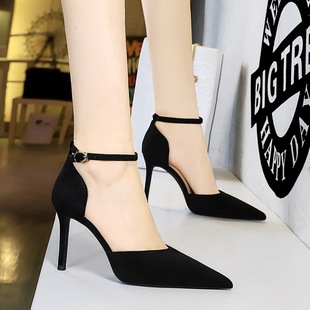 8386-8欧美风简约中空女鞋细跟超高跟浅口尖头绒面镂空一字带凉鞋