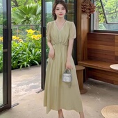新款 时尚 休闲风V领连衣裙女2025夏季 收腰气质长裙D2131