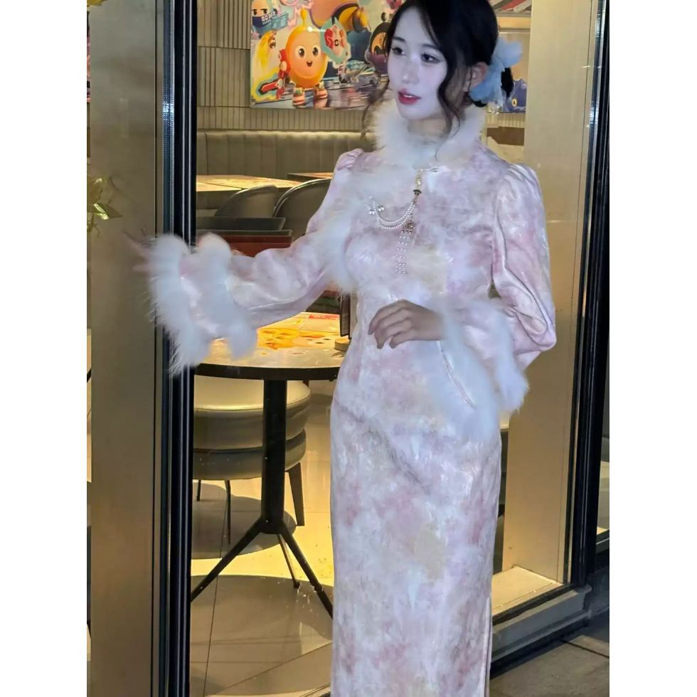 原创自制新中式秋冬新款加绒加厚款温柔真毛旗袍连衣裙 粉花落香