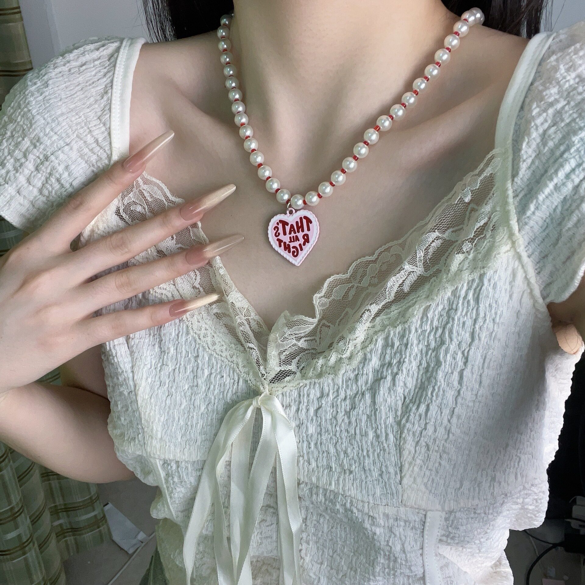 甜酷芭比~粉色爱心珍珠项链女短款锁骨链吊坠甜妹小众串珠颈链韩