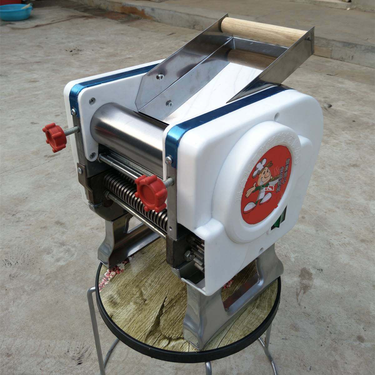 俊媳妇不锈钢家用小型电动面条机 电动压面揉面机做包子饺子皮