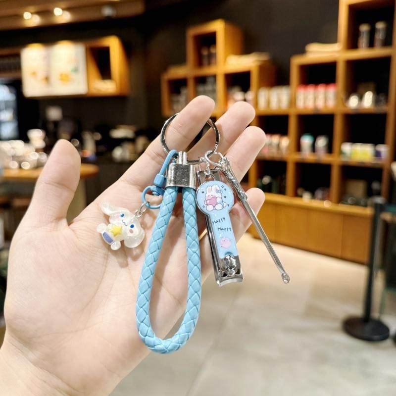 细闪小欧卡通可爱钥匙扣带指甲刀挖耳勺创意少女心闺蜜书包挂件图片