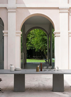 意大利进口正版 Agapecasa 大理石餐桌 Incas