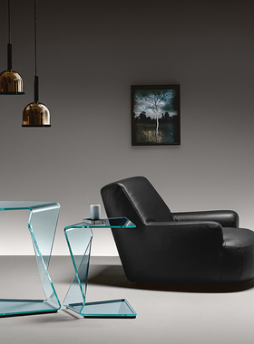 意大利进口正版 Fiam 玻璃边几 Sigmy 茶几