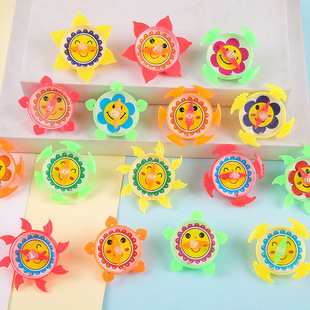 幼儿园奖励创意怀旧儿童带发射器学生礼品小玩具指南针迷你旋转极