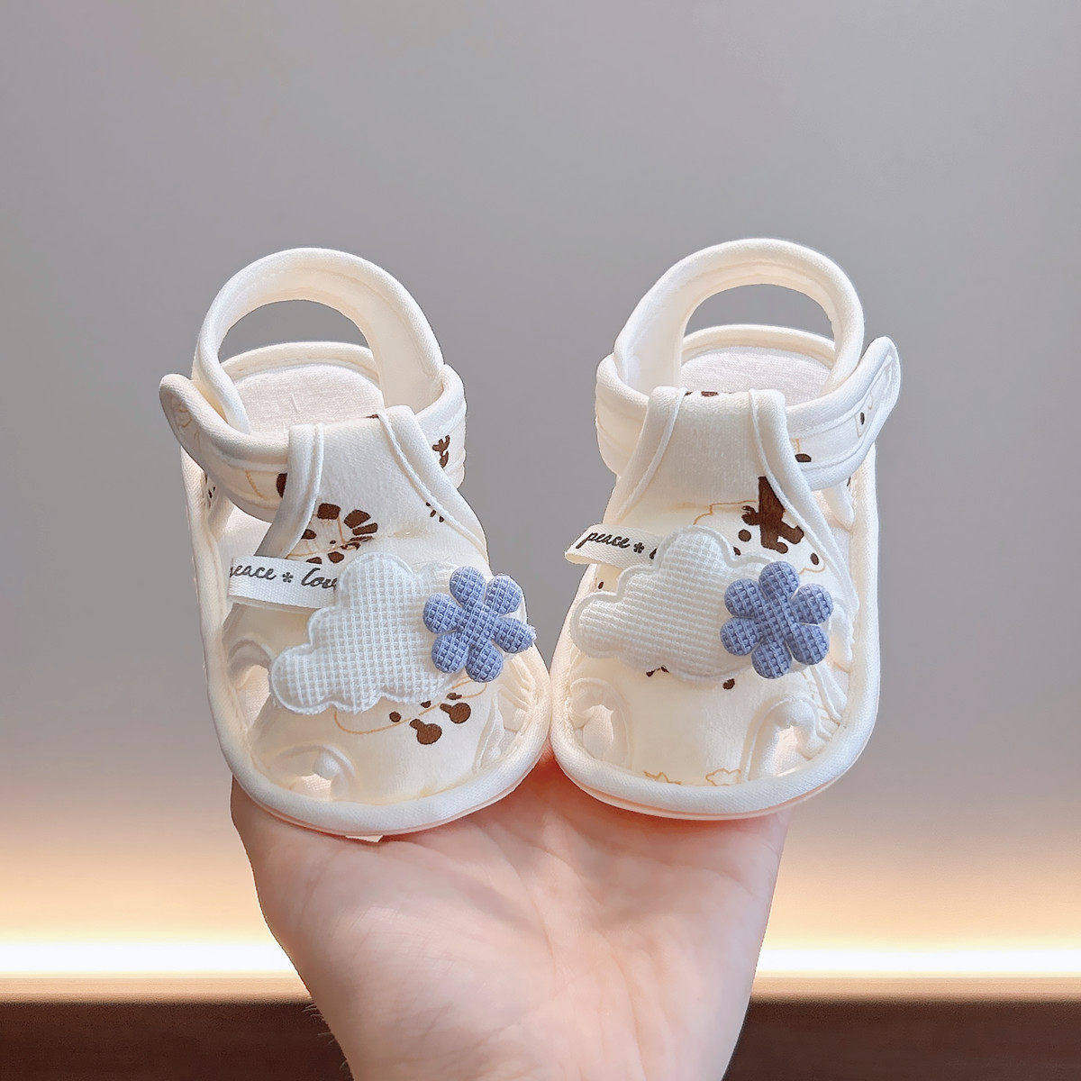 夏季新生婴儿软底防滑步前凉鞋