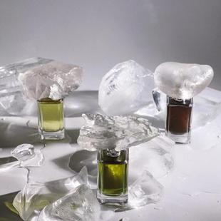 QIUHAO风起之时无人之岛拥抱之爱YILI小众秋昊香水小样