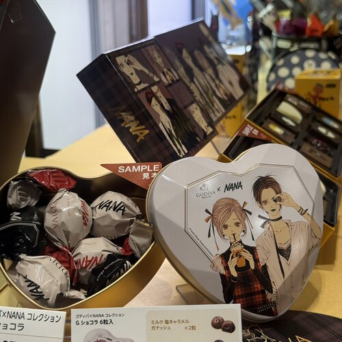 日本直邮满200包邮 GODIVA NANA联名 巧克力 限定