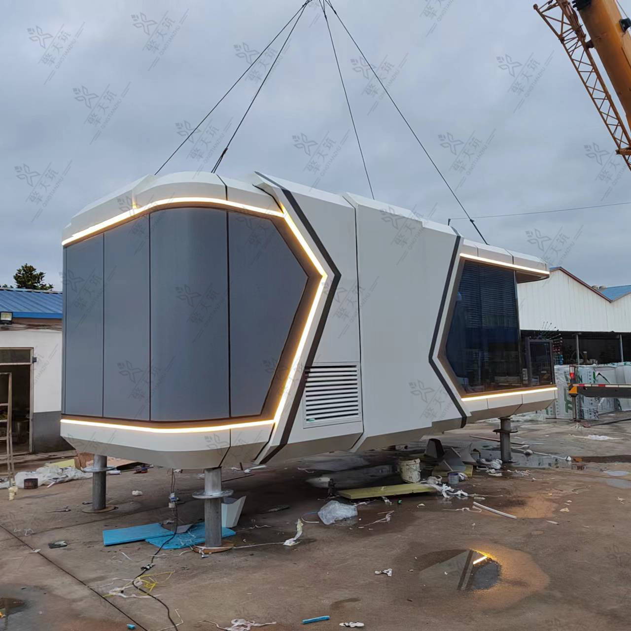 网红打卡民宿小屋星空房酒店 景区露营地可移动流浪舱创意民宿