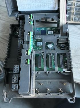 70CVB01582   伟肯变频器主板。用。