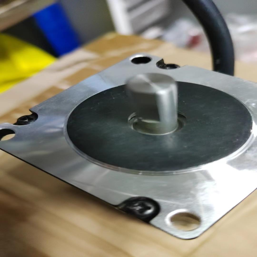 雷赛伺服电机573HBM20-BZ-1000，成色如图，功能