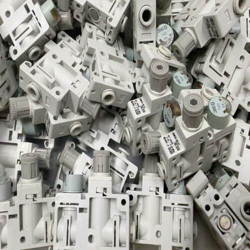 SMC微型调压阀ARM5SA-08-A1成色如图，实拍现现，