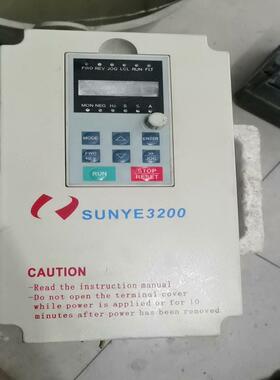[德峰]日业3.7kw变频器，SY3200-G3R7