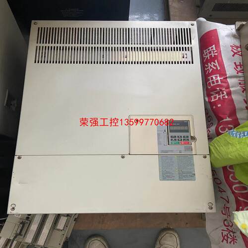 【荣强工控】安川E1000系132KW变频器CIMR-EB4A0250A