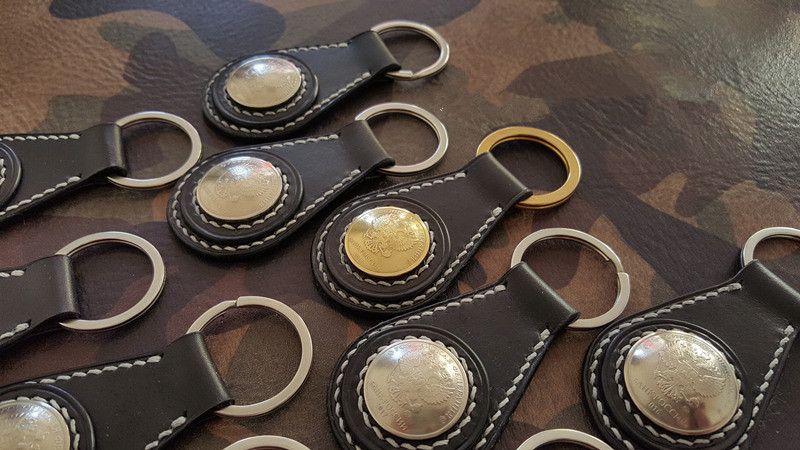 手工头层牛皮植鞣硬币镶嵌汽车钥匙扣定制挂件定做匙链圈环包邮