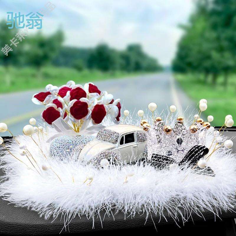 fYl汽车摆件高级感轻奢女士可爱上档次网红车内中控台装饰品车载