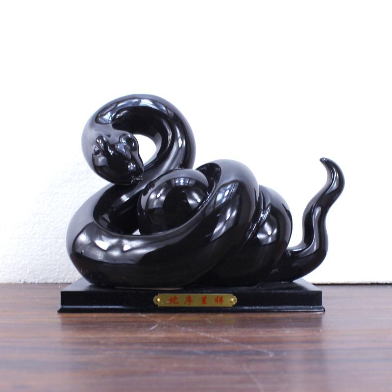 陶瓷蛇摆件瓷器白色十二生肖蛇可爱创意蛇工艺品家居摆设风水化解