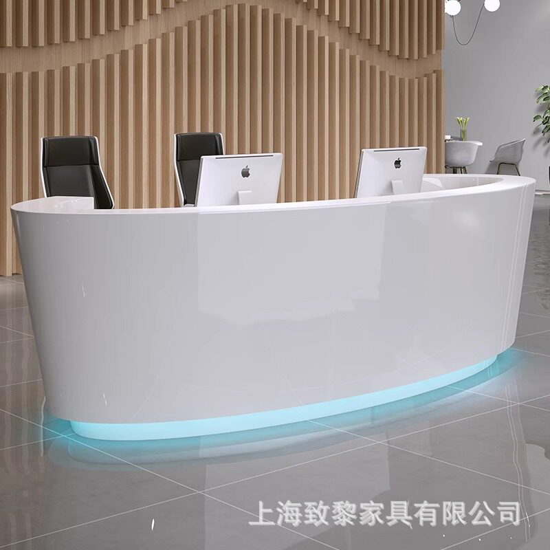 简约白色烤漆弧形收银台