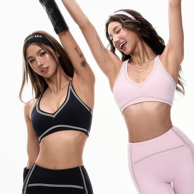 欧美夏季女裸感瑜伽服套装高腰九分裤健身训练无袖长裤二件套