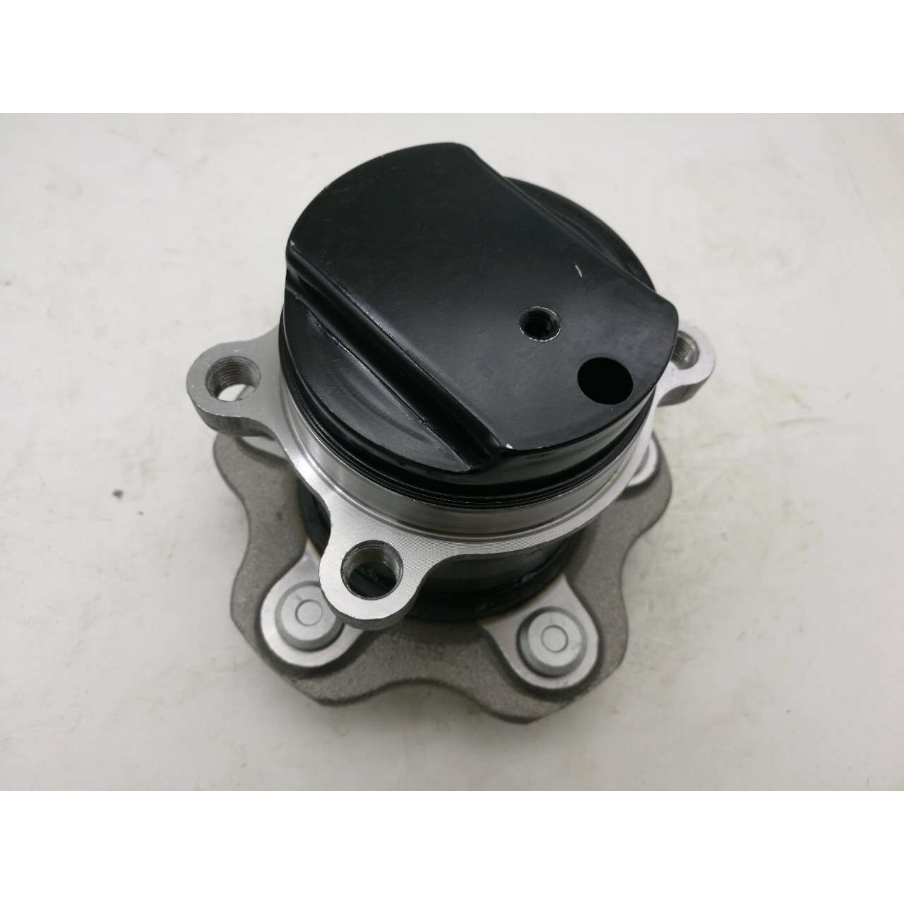 15款奇骏2驱后轮轮毂单元43202-4CL0A/43202-4BA0A/HUB465T-3