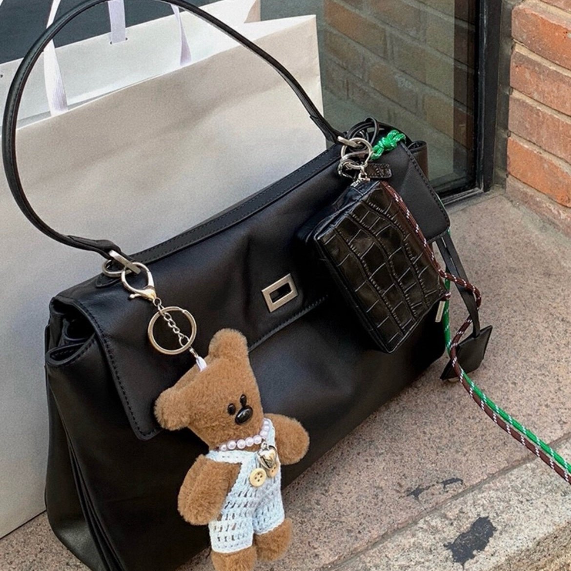 馨菲Redeo中号锁扣凯莉包大容量高级手提斜挎单肩包(配肩带)Q874