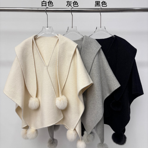 冬上新韩系氛围感拼接真狐狸毛球斗篷羊毛连帽宽松外搭Z-LL261599