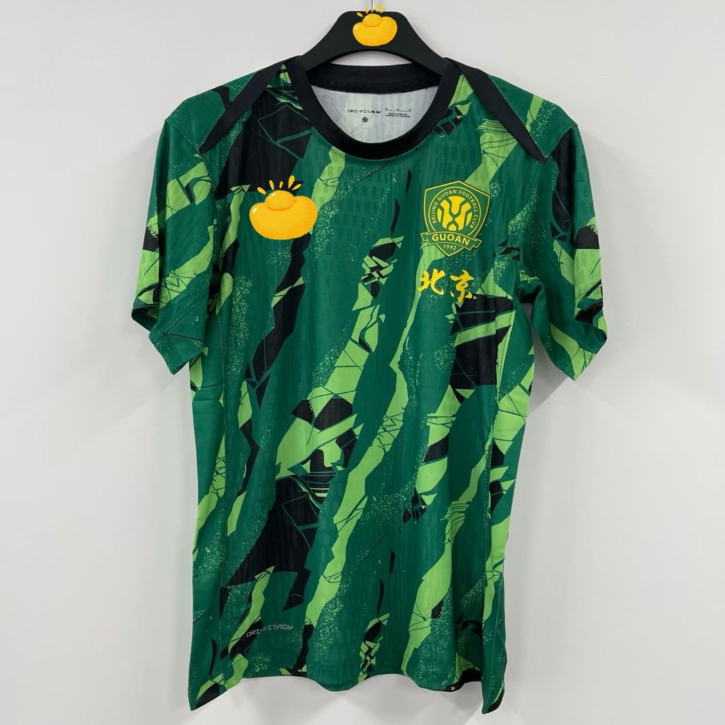 北京国安赛前热身服 2026赛季球员版短袖球衣透气夏季T恤硅胶队徽