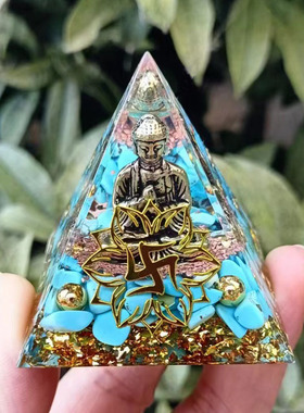 跨境爆款水晶碎石佛像金字塔摆件家居树脂滴胶手工艺品办公室