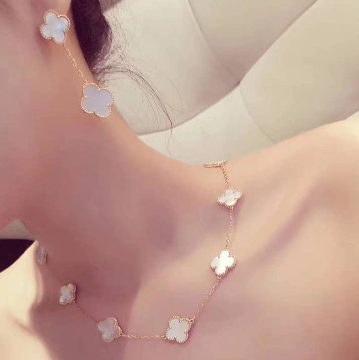 幸运四叶草十花项链女纯银镀18k玫瑰金锁骨黑玛瑙白贝母长款毛衣
