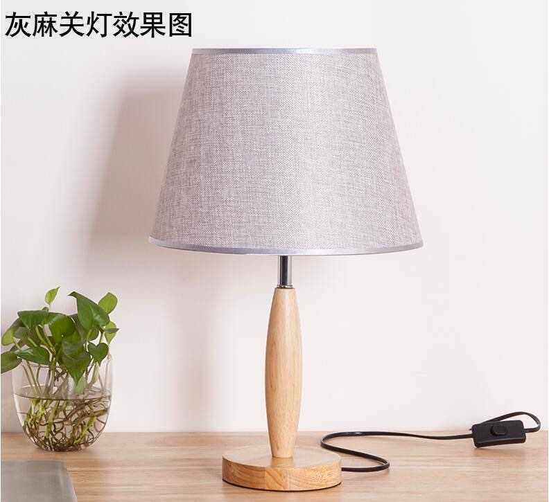 新款台灯卧室床头北欧原木实木创意个性简约现代书房调光欧式台灯