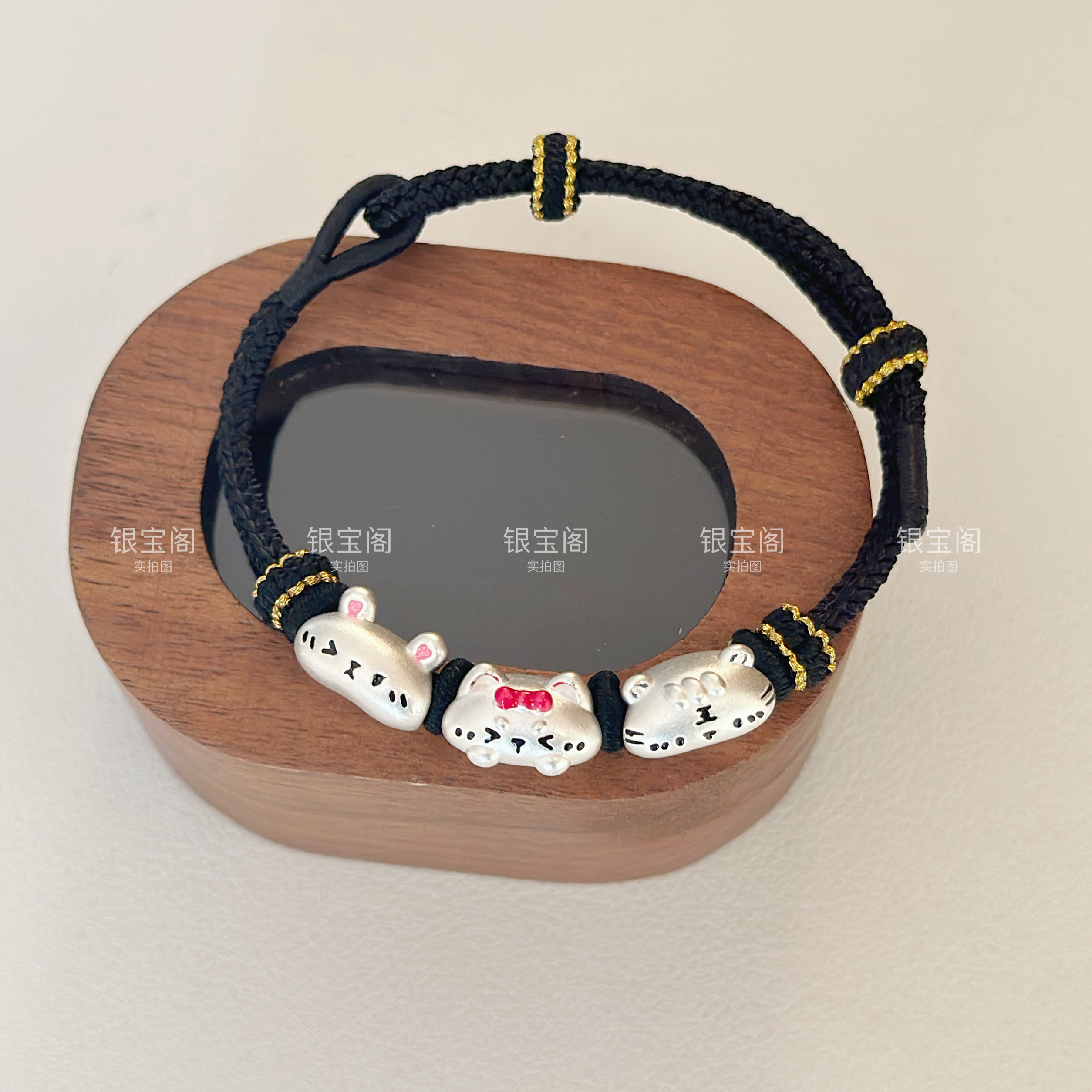 足银999兔兔王中王蝴蝶结小法棍纯银可爱通孔转运珠情侣手绳可调,饰品/流行首饰/时尚饰品新,银饰手链,淘宝优惠券,粉丝福利购,淘宝优惠卷