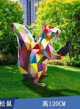 玻璃钢大型彩绘大熊雕塑小区广场公园几何梅花鹿摆件定制动物美陈