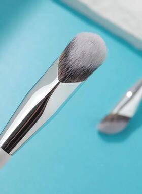 Angled Korea Concealer Brush Under Eye for Makeup Cream Corr