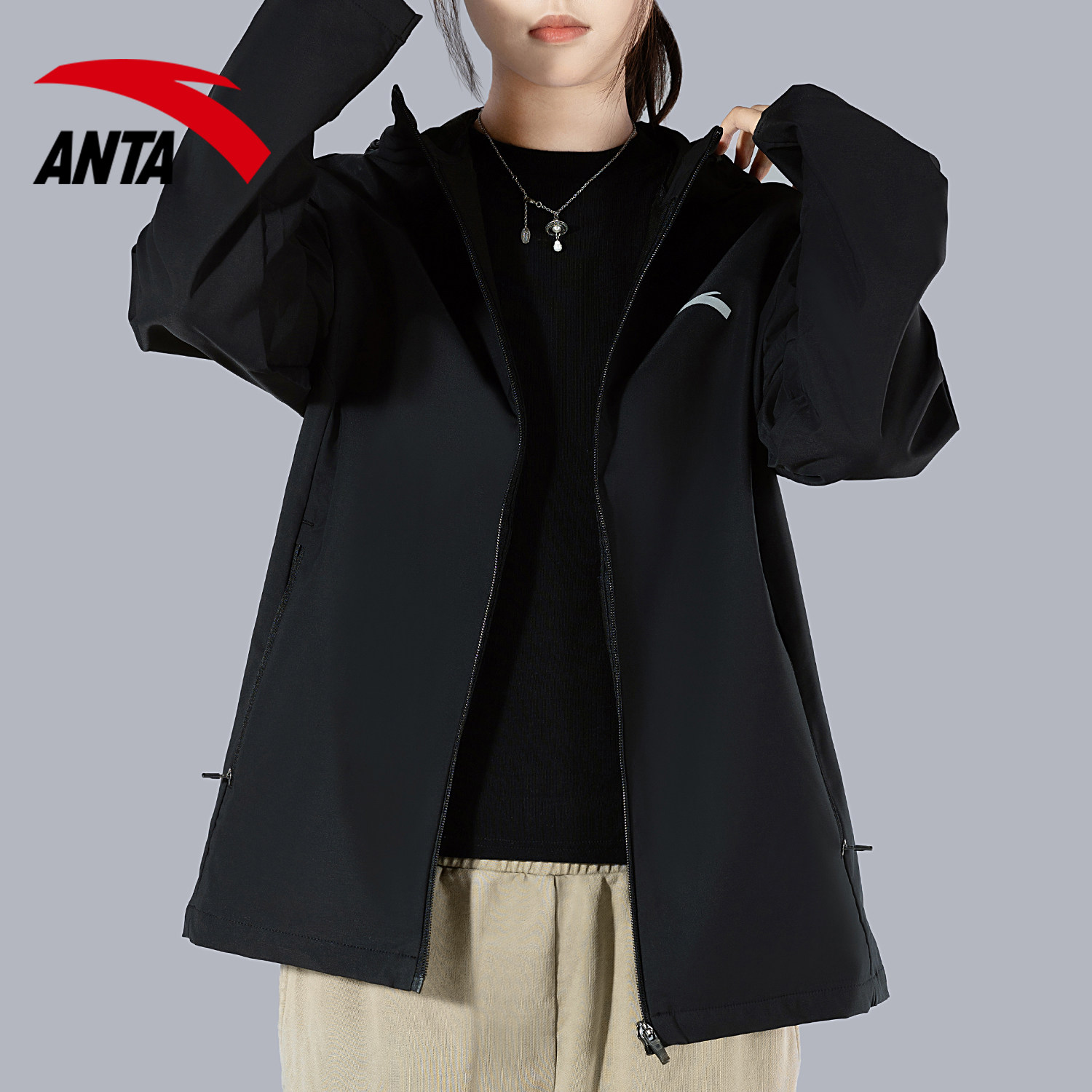 安踏运动风衣外套男女同款2024秋季新款防风防泼水透气连帽登山衣