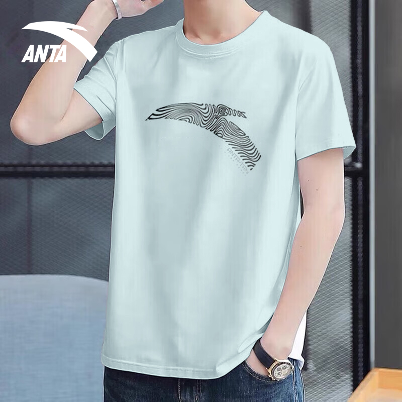 安踏短袖T恤男休闲运动