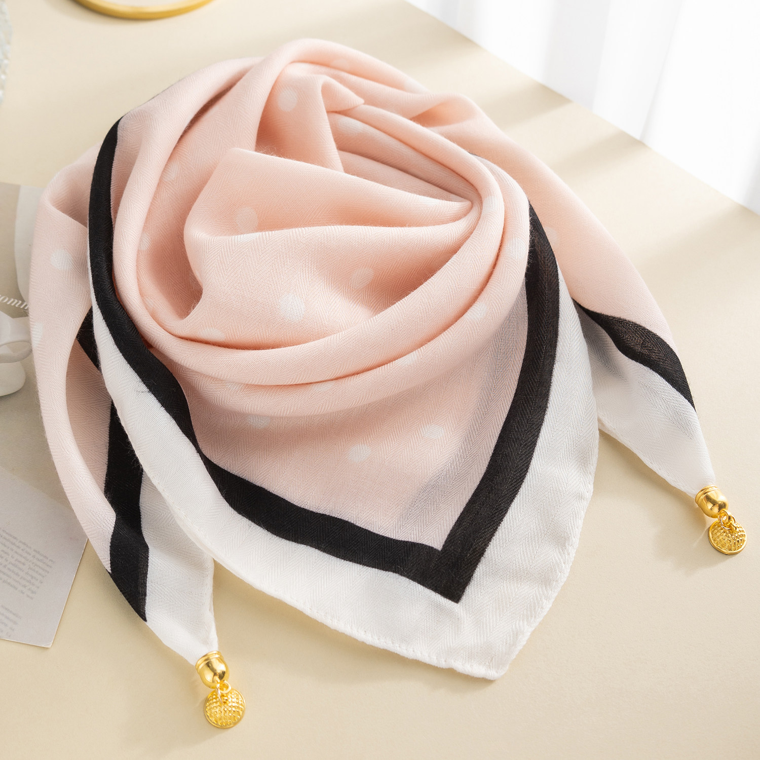 磁吸扣丝巾方巾女系脖高级感围巾春秋冬护颈女2025新款棉麻围巾,服饰配件/皮带/帽子/围巾,围巾/丝巾/披肩,淘宝优惠券,粉丝福利购,淘宝优惠卷