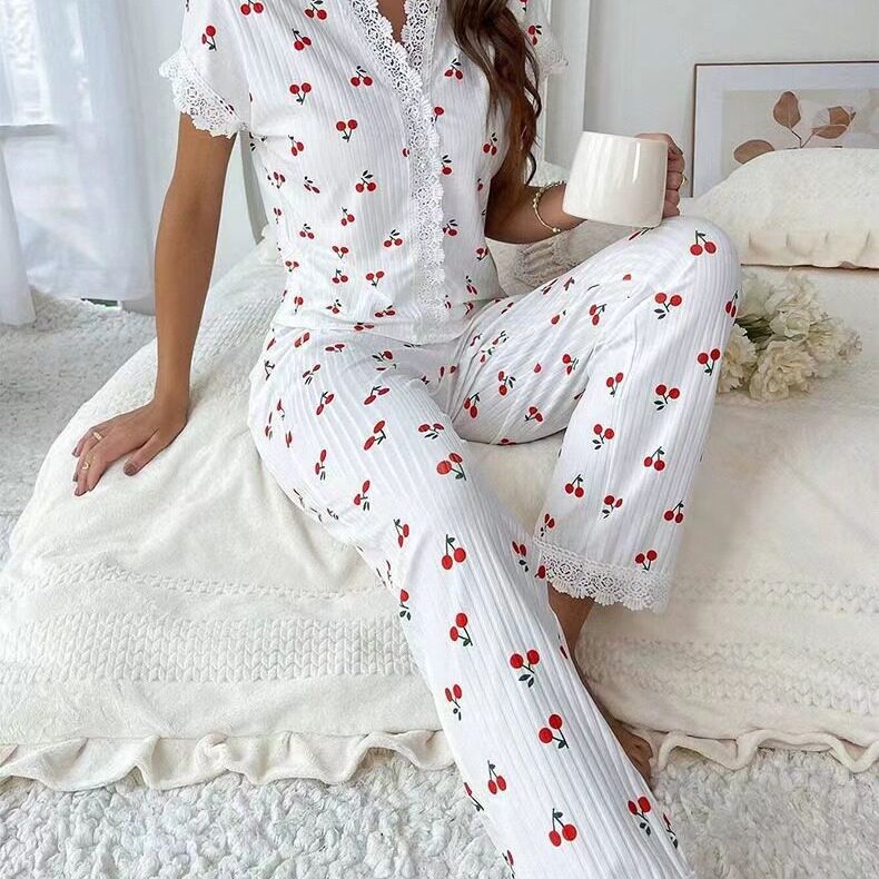欧美风V领樱桃印花女睡衣