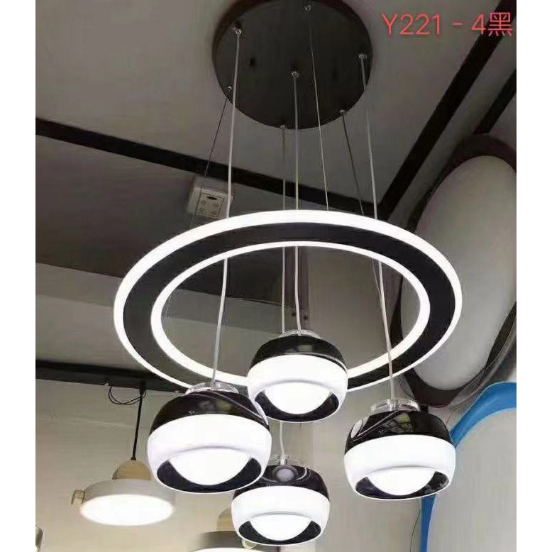 新款现代简约大气铁艺水晶led变光北欧吧台餐桌过道个性餐厅吊灯