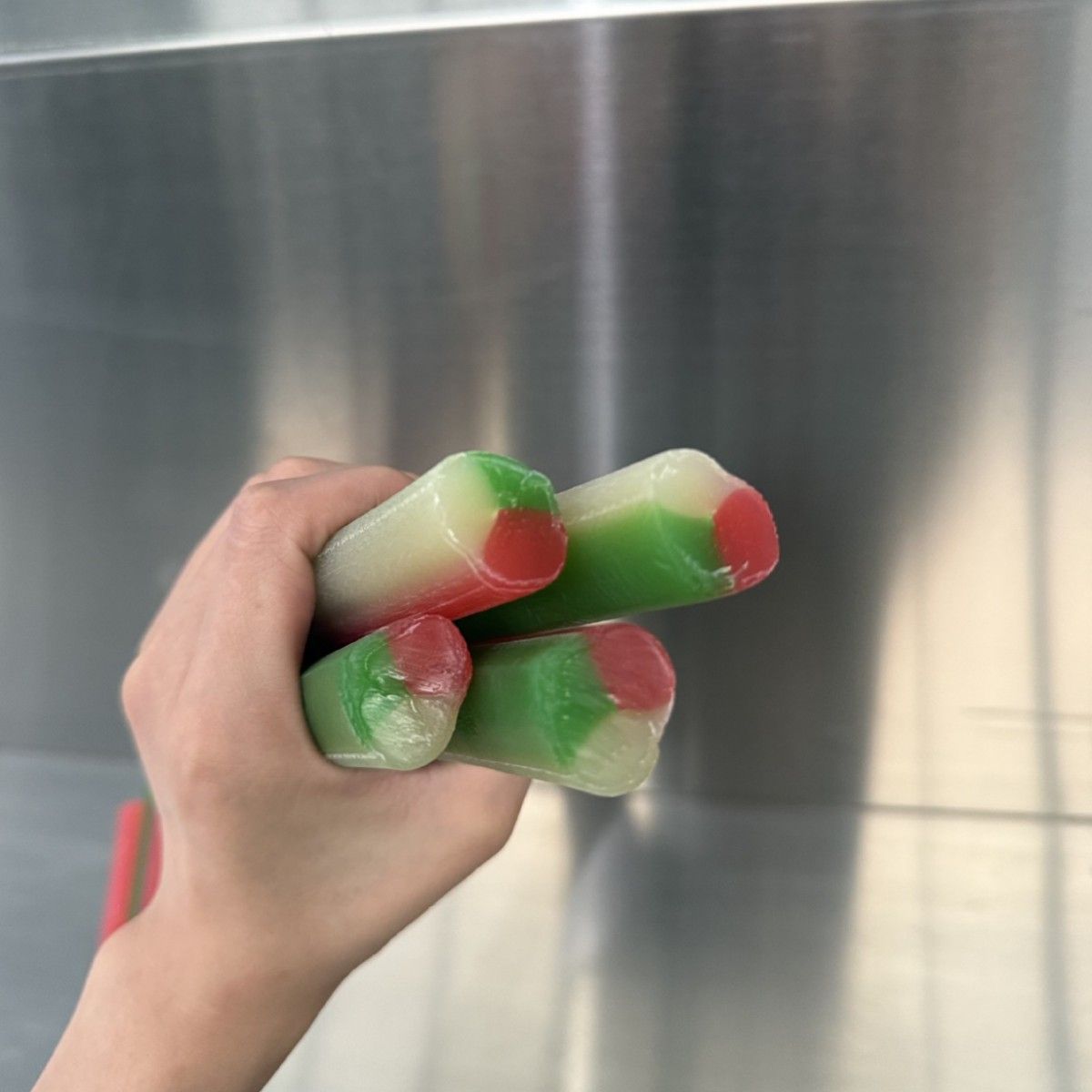 油炸小丸子虾片生产设备厂家生产三螺杆膨化机食品机械
