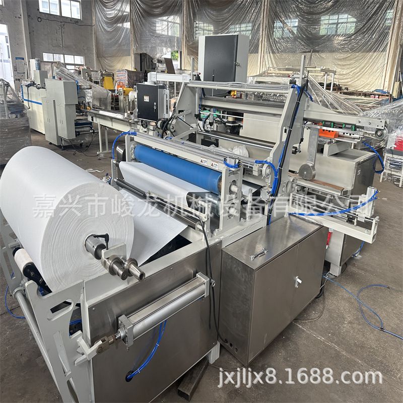 做外科纱布绷带的机器 全自动一次性自粘纱布针刺棉复卷机