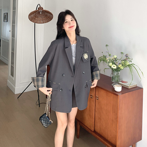 高级感小众灰色双排扣西装外套女秋装超火好看气质休闲职业西服图片