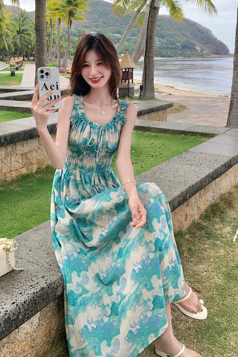甜美度假风收腰拼接木耳边印花吊带连衣裙女夏2025新绝美长裙及踝,女装连衣裙,浙宝210（原浙宝191）