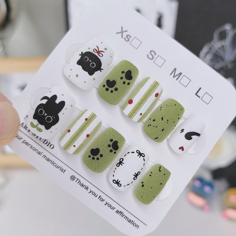 猫眼短款绿色穿戴甲显白气质卡通