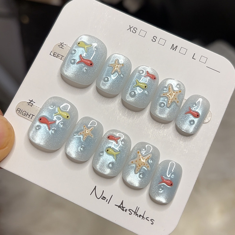 卡通小鱼穿戴甲可拆卸蓝色手工甲猫眼显白美甲贴片成品高级感甲片