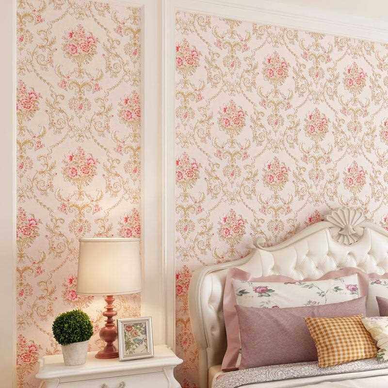 新款直销精压大马士革加厚卧室壁纸自贴背胶 温馨粉色婚房的加厚