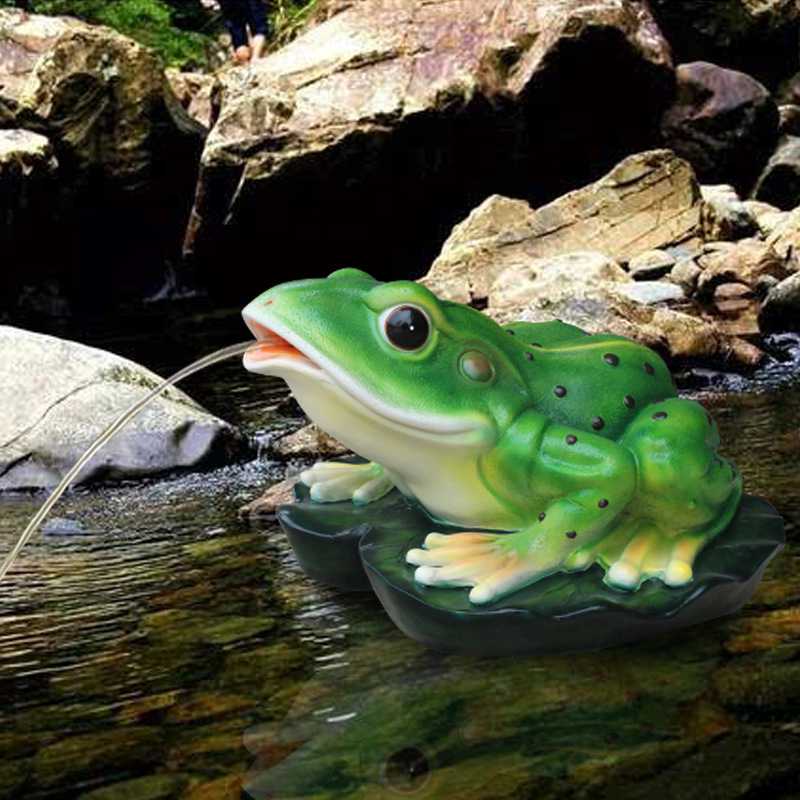 新款直销爆款户外花园水池喷水青蛙 玻璃钢雕塑仿真喷泉 装饰工艺