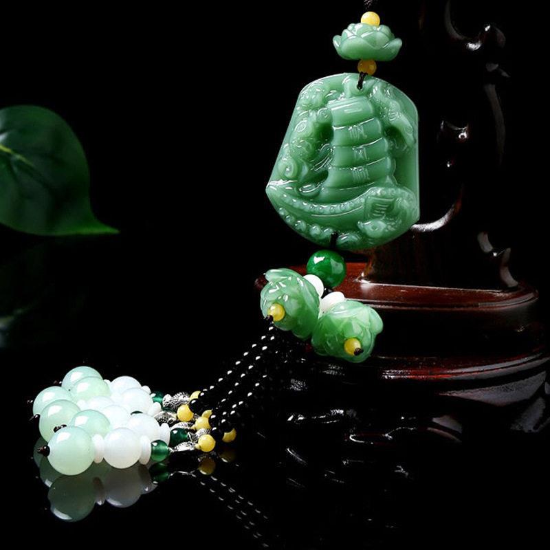 新款直销新款汽车挂件仿绿玉车内挂装饰品车载莲花 出入平安 貔貅